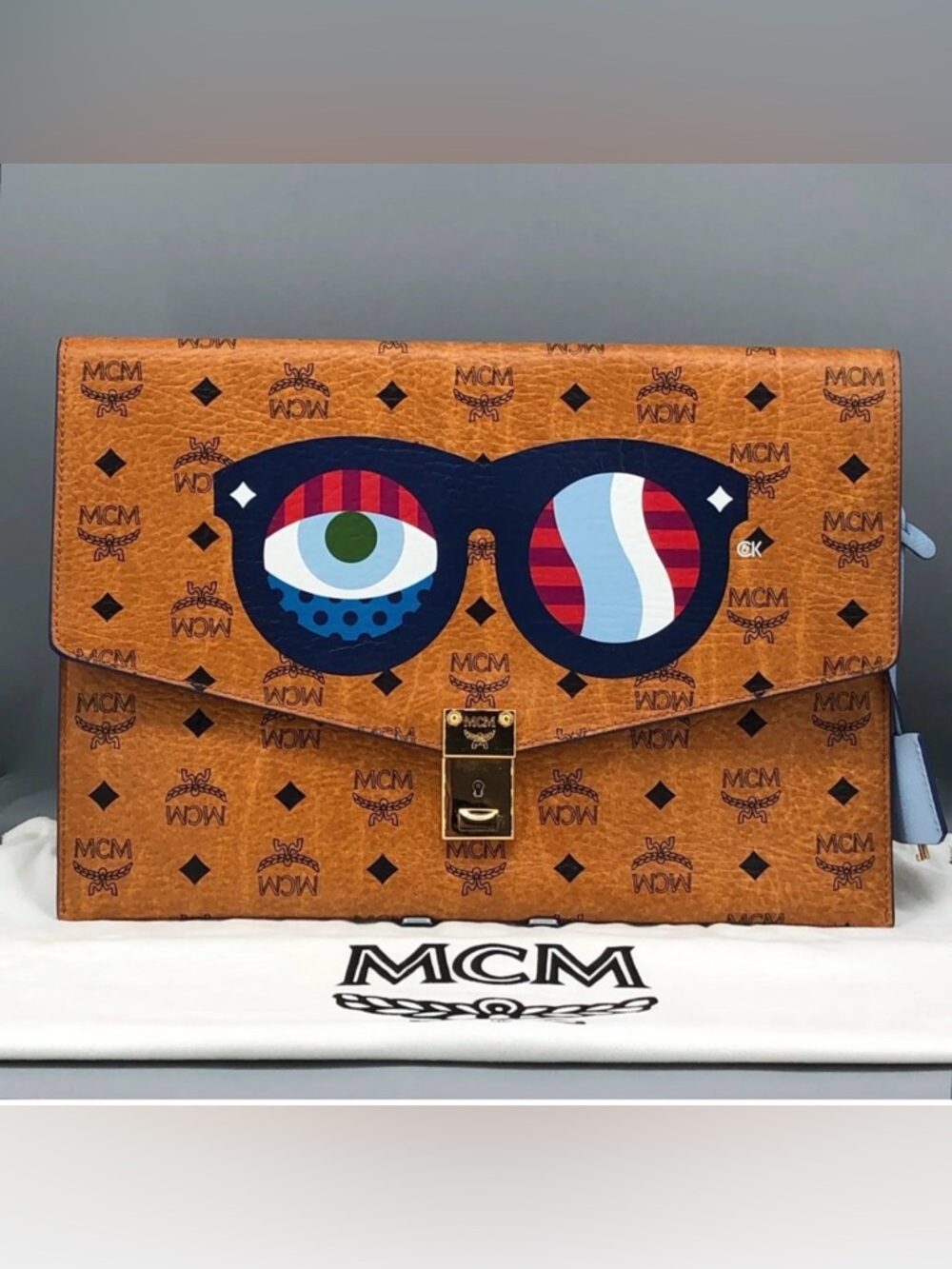 MCM Eyes on the Horizon Monogram Portfolio Case Limited Edi Craig & Karl Clutch